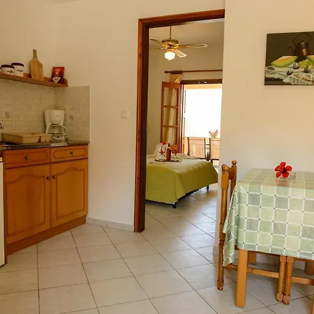 Amphitrite Apartment Myrties Exterior photo